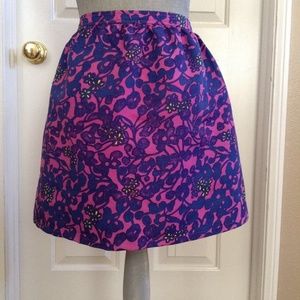 Magenta floral print mini skirt with pockets